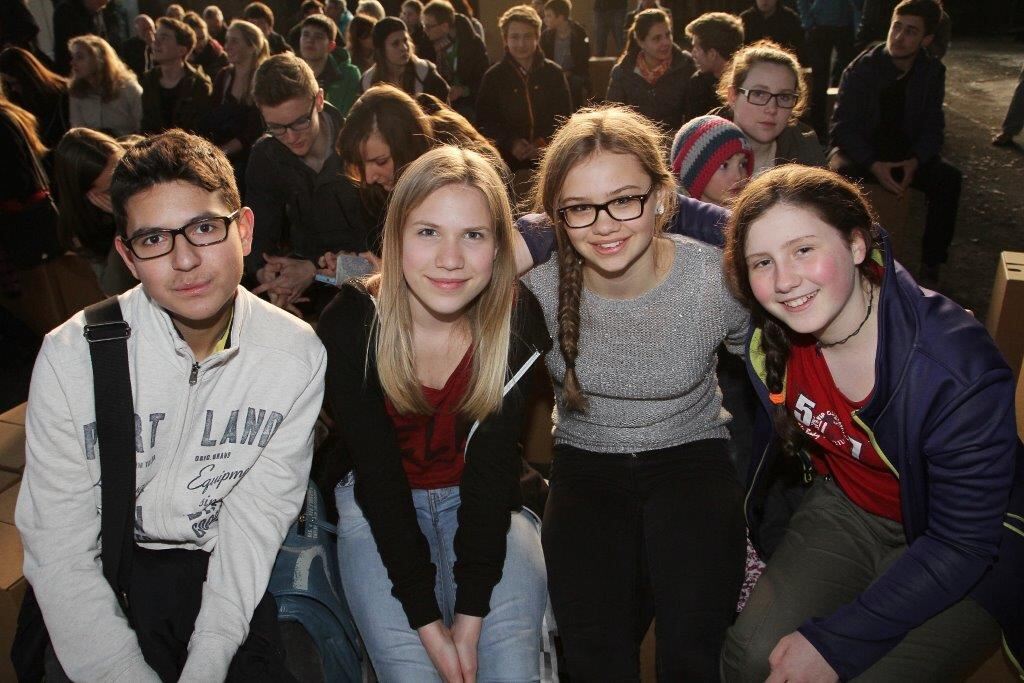 Jugendgottesdienst in der großen Schmiedehalle Henning-Areal Metzingen