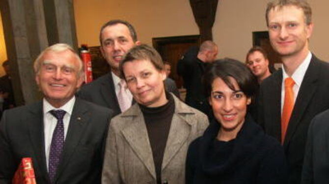 Akteure eines gelungenen Starts der Rathausgespräche in Bad Urach: Helmut Haussmann, Wilhelm Goschy, Sabine Hunzinger-Miran, Özn