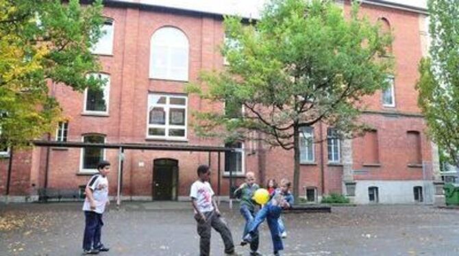 Auch die Matthäus-Beger-Schule in Reutlingens Oststadt wird von den Bildungsreformen betroffen sein. 
GEA-FOTO: MEYER