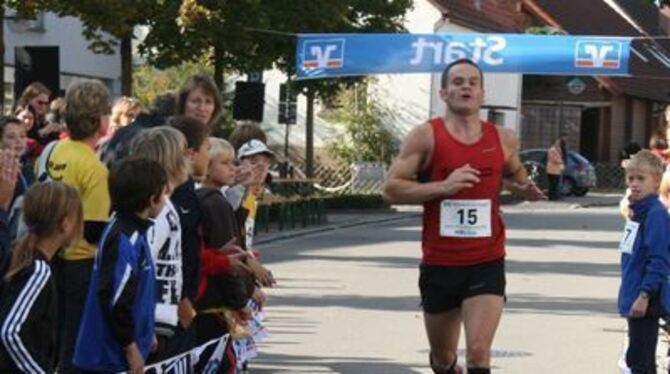 Hatte im Ziel 61 Sekunden Vorsprung: Markus Ruopp.  
FOTO: DÜRR