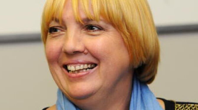 Claudia Roth ist die schillernde Ikone der Öko-Partei. Fröhlich, laut und fast immer bereit für eine Talk-Show.	GEA-FOTO: USCHI