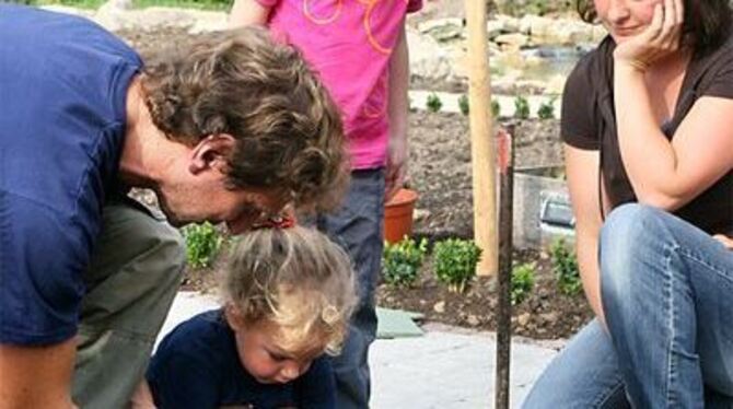 Einen Garten, in dem Kinder selbst pflanzen und ernten können, hat das Umweltbildungszentrum Listhof mit tatkräftiger Unterstütz