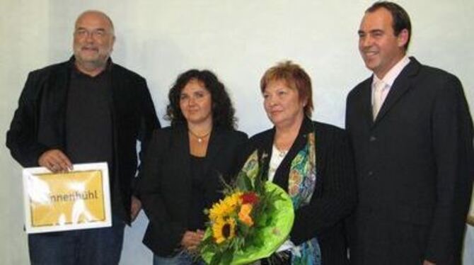 Otto Rempfer (von links), Antje Letsche, Irene Schweikardt und Jürgen Flach (nicht im Bild) scheiden aus dem Sonnenbühler Gemein