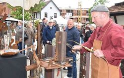 Hilmar Leiensetter formte kunstvolle Objekte aus Stahlträgern.