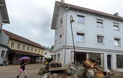 Zahlreiche Menschen bangen nach der Flutwelle in Simbach um ihre Existenz. Foto: Andreas Gebert