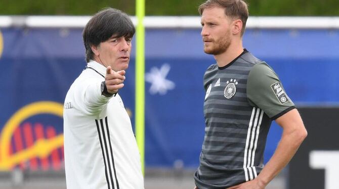 Joachim Löw und Benedikt Höwedes.