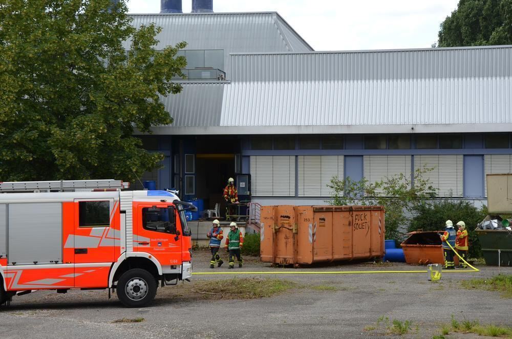 Brand mit Gefahrstoffen bei LPP in Pfullingen