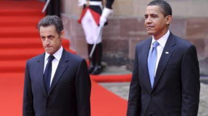 Frankreichs Präsident Sarkozy empfängt US-Präsident Obama in Straßburg. FOTO: DPA