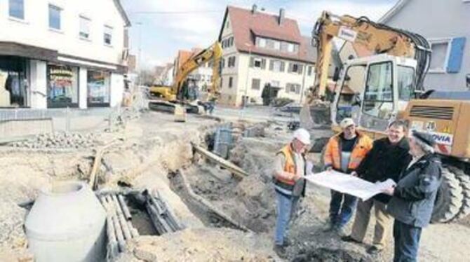 Alles läuft nach Plan beim ersten Abschnitt der Großbaustelle in der Jettenburger Straße - sehr zur Freude von Projektleiter Ger