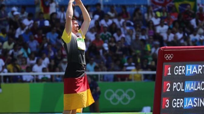 Christoph Harting genießt seinen Olympiasieg. Foto: Michael Kappeler