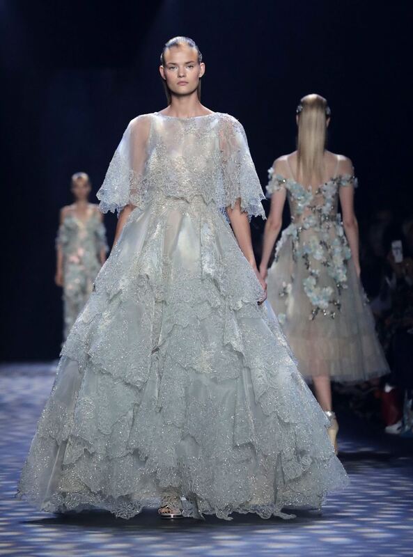 Designer: Marchesa. FOTO: dpa